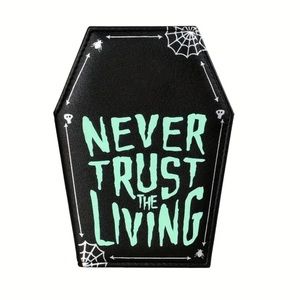 NWT Black Bi Fold Never Trust The Living Beetlejuice Coffin Wallet